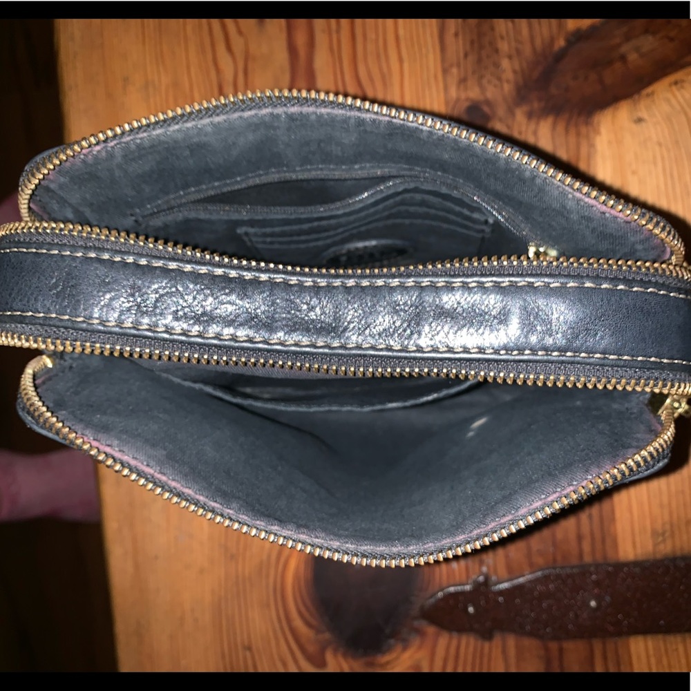 Fossil Purse - Picture 5 of 8